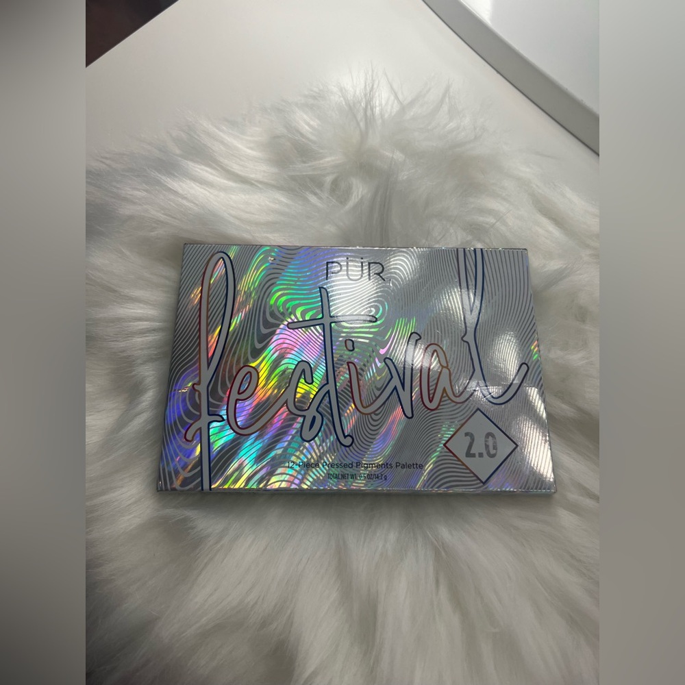 PUR Eyeshadow Palette with Rich Hues